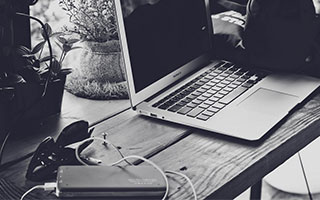 开云体育app-霍勒迪空切顺下命中本场关键篮点，nba霍勒迪厉害